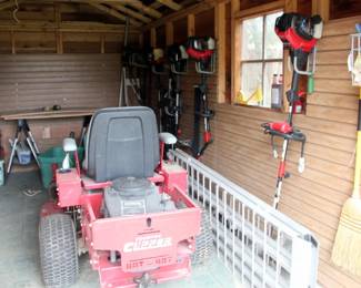 Wrangler Country Clipper Zero Turn Mower