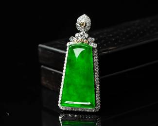 Lot 8079 Jadeite Jade Pendant GIA Certified