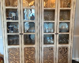 Benching Curio with Fretwork Doors, Chatelet Collection by Hooker Furniture