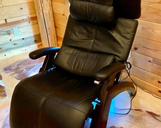 PC-420 Perfect Chair/Recliner zero gravity