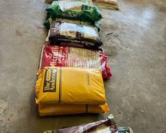 Fertilizers and planting mixes