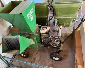 Mighty Mac chipper / shredder