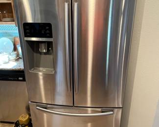 Samsung stainless french door fridge