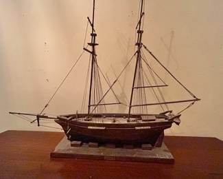 Vintage Agilis Ship Model --- $25