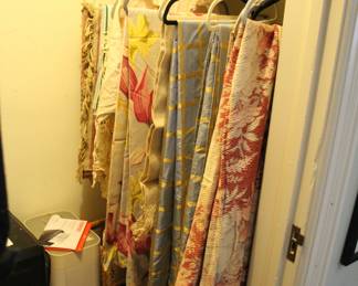 Vintage fabrics / drapes