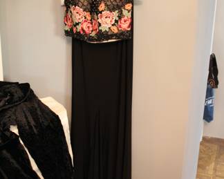 Sherri Hill beaded / embroidered gown