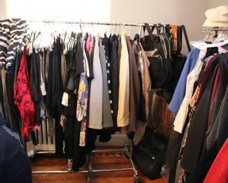 Lots of Ladies clothing