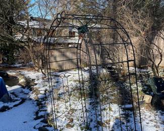Garden arbor