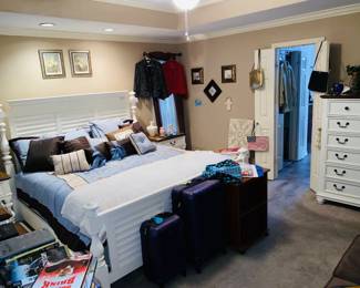 Nearly brand new HAVERTY'S fine furniture, the full suite! Including a King mattress set in great condition.