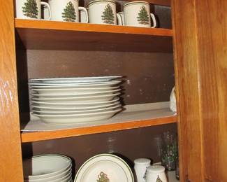 Vintage Christmas Tree dinnerware set