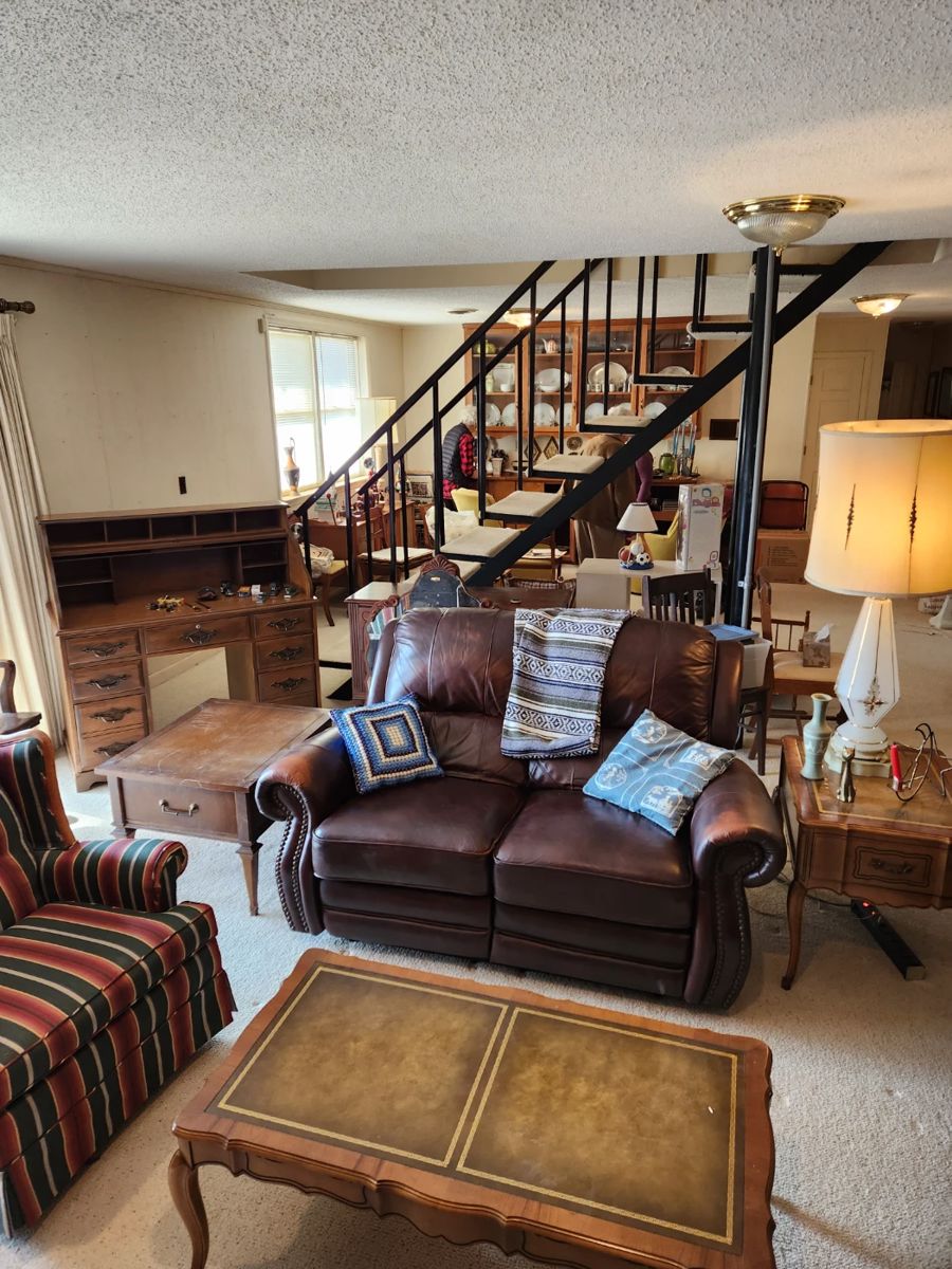 Treasure Memories Estate Sales in Dalton, GA starts on 1/27/2024