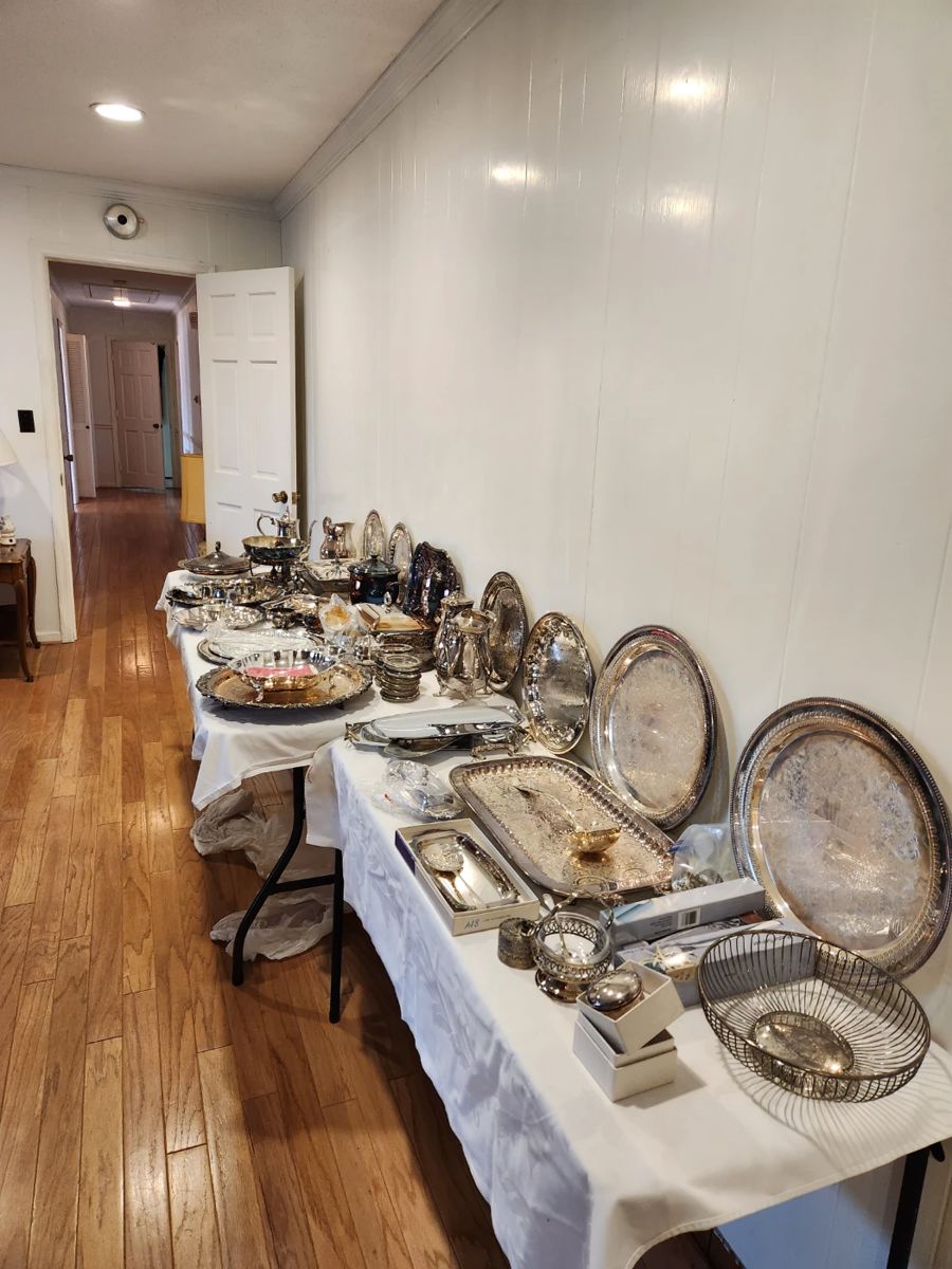 Treasure Memories Estate Sales in Dalton, GA starts on 1/27/2024