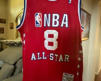 Kobe Official Jersey XL