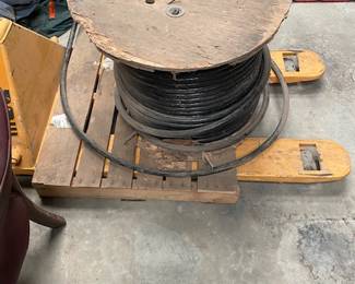 Here is another spool of electrical cable that came out of a storage unit, we couldn’t get to this one for the last sale, this wire is close to a 500’ full roll. 500 MCM. Rating to 400 Amps we believe it’s approx 470’ in length.