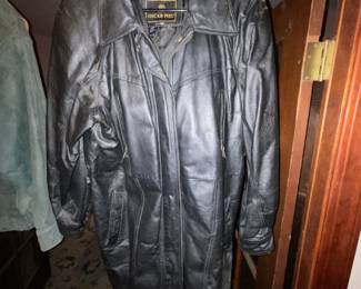 Leather trench coat Oscar Piel 
