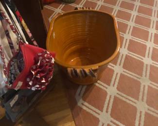 Nice Decoratives and rugs