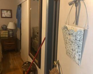 Mirrors and Decoratives