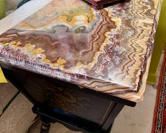 Onyx Top Table