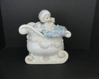 Vintage Enesco Precious Moments "Santa with Presents" Cookie Jar #293741