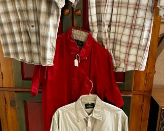 Bass Pro Shop Redhead shirts size medium