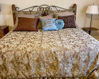 Thomasville king size bed frame, with like new Stearns & Foster Mattress set 