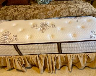 Thomasville king size bed frame, with like new Stearns & Foster Mattress set 