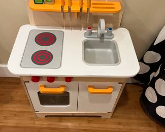 $68. Hape Gourmet Kitchen 