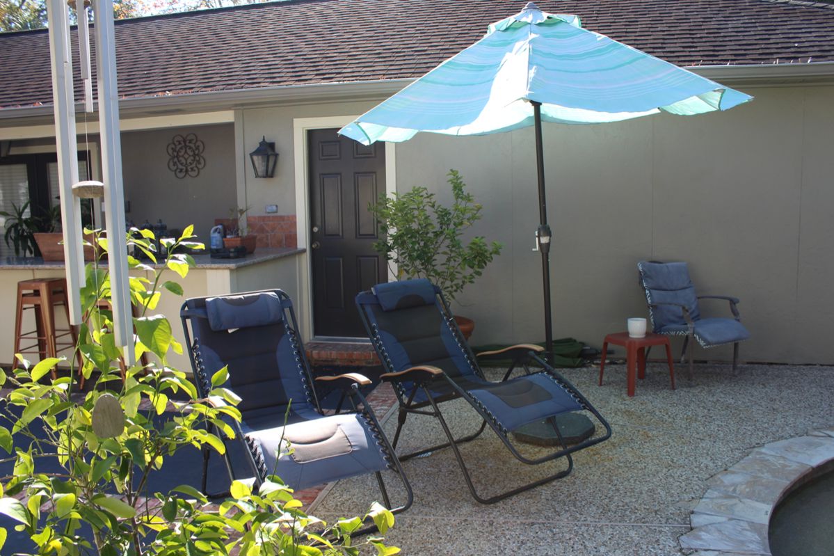 MovingToFlorida Sale in Beaumont west end starts on 1/12/2024