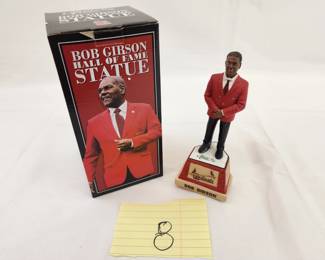 Bob Gibson Statue