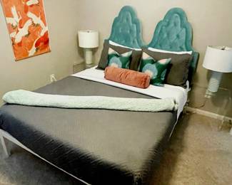 Queen Bed (all items in photo for slae)