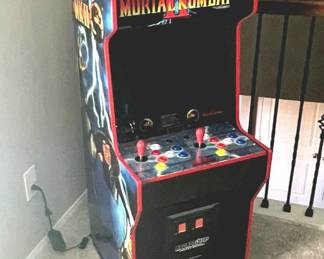 CLASSIC ARCADE GAMES