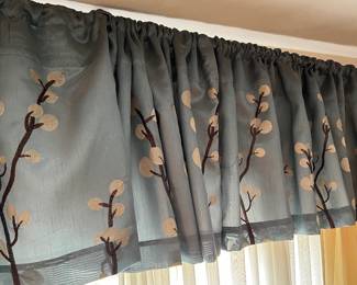 Valences and Drapes