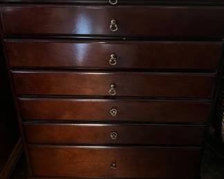 Jewelry Chest (End Table Profile)