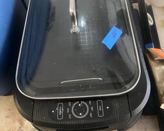 SMOKELESS ELECTRIC GRILL