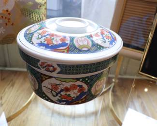 John Simmons Covered Casserole Dish