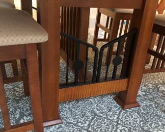 BASE OF DINING ROOM TABLE