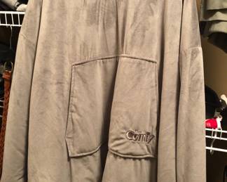 COMFY JACKET