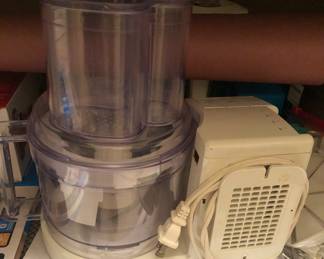 FOOD PROCESSOR