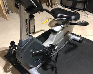 EXERCISE BIKE BY LIFECORE