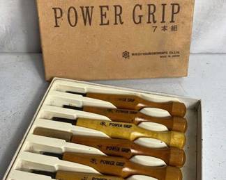 Chokokuto Wood Carving Set 