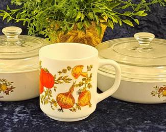 Vintage Corningware Spice Of Life Covered Pans And Cup