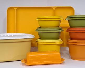Vintage Set Of Tupperware