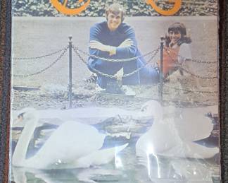 Vintage Carpenters/ Karen & Richard Carpenter Concert Program  Bonus 45 Record