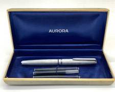 Aurora Hooded Nib Silver Textured Fountain Pen
