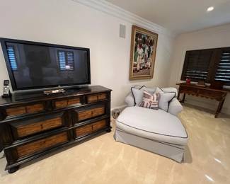 Large Chest of Drawers ~ Oversized Chaise