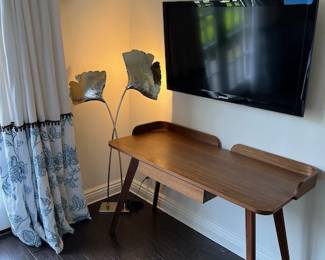 Modern Desk ~ Gingo Metal Leaf Floor Lamp