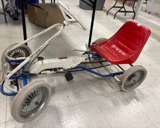 West germany Kett car, Seat needs repaired. works!