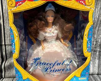 jaaks Graceful princess, brunette