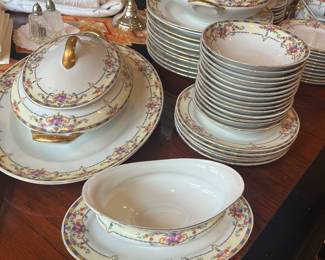 Victoria Warwick China 