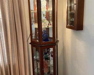 Vintage Corner Curio Case